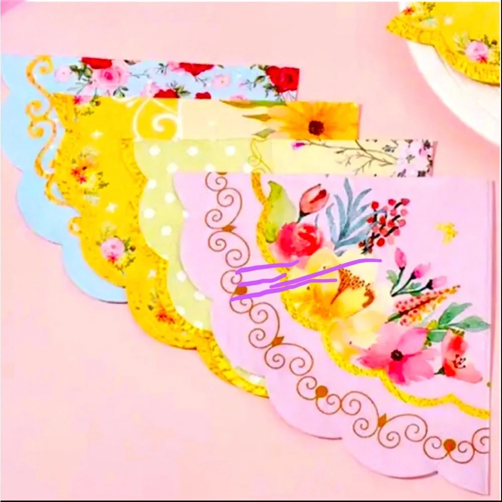 Floral Scalloped Edge 3-ply Paper Doily Napkins - 20 ct (4 designs)